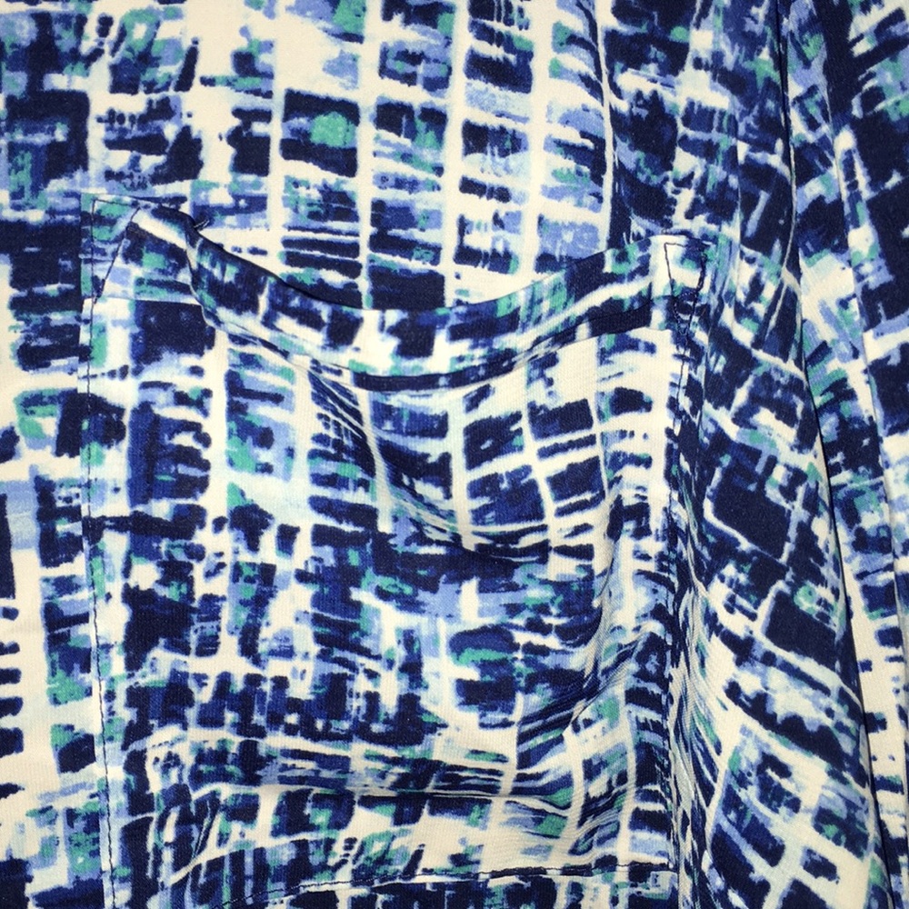 Blue Patterned Button-Up Blouse - Picture 2 of 5